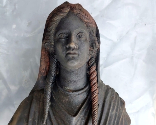 古玩・ギリシャ「アルカディア地方発掘・女神頭部」ペロポネソス半島・発掘出土・残欠 ローマン・アゴラ出土のアテナ女神の頭部彫刻 : 日刊ギリシャ檸檬の森