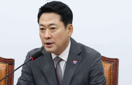 People Power Party signals replacement of incumbent party council chairpersons… Party reform begins in earnest