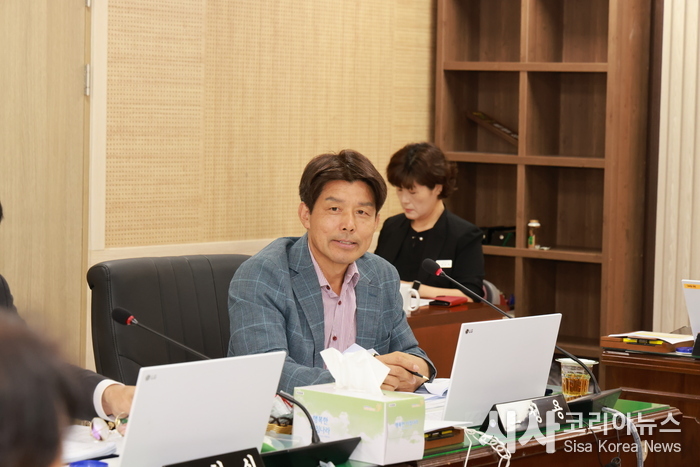 Hamcheon County Council Begins Review of County Administration Through Administrative Audit