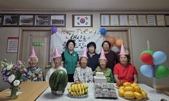 아산시 배방읍, 독거노인 위해 따뜻한 생신잔치 개최
