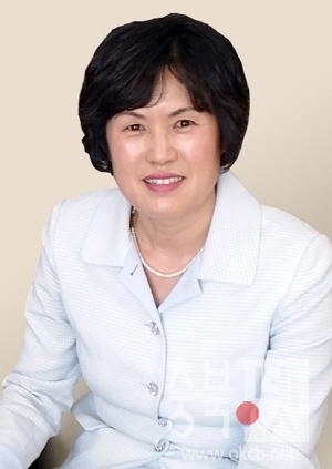 크기변환_충북대 보도자료(박경애 홍보부장 한국대학홍보협의회서 유공자 표창).jpg