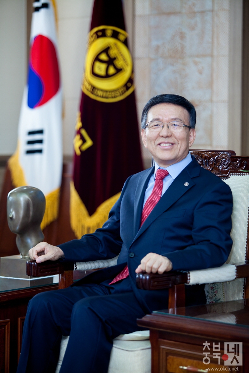 크변충북대 보도자료 - 윤여표 총장, 국·공립대학교 총장협의회 차기 회장 선출.jpg