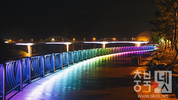 팔경거리 야경.jpg