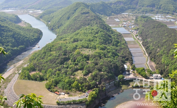 영동 원촌리 한반도.jpg